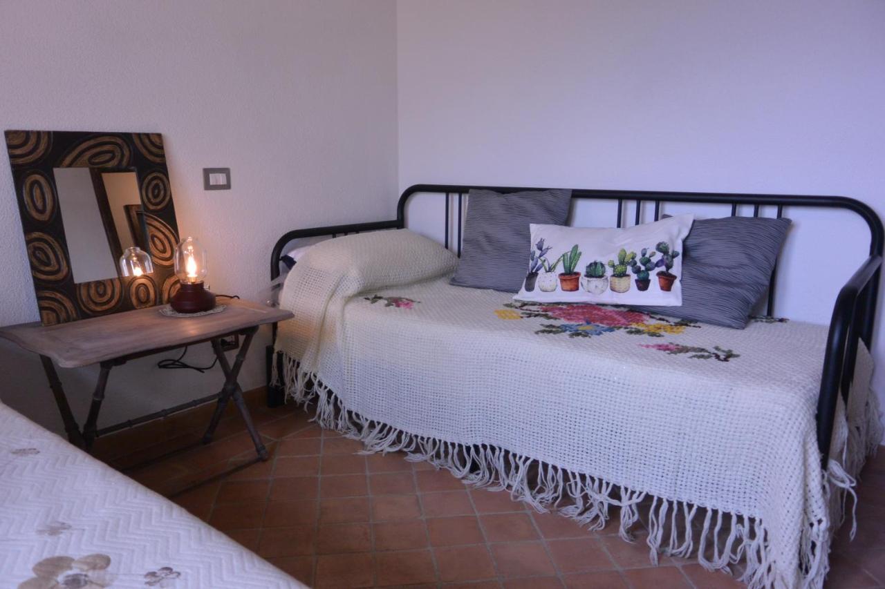 Agriturismo Podere Il Sorbo カンパニャーティコ エクステリア 写真