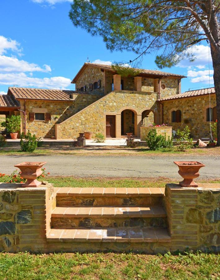 Agriturismo Podere Il Sorbo カンパニャーティコ エクステリア 写真