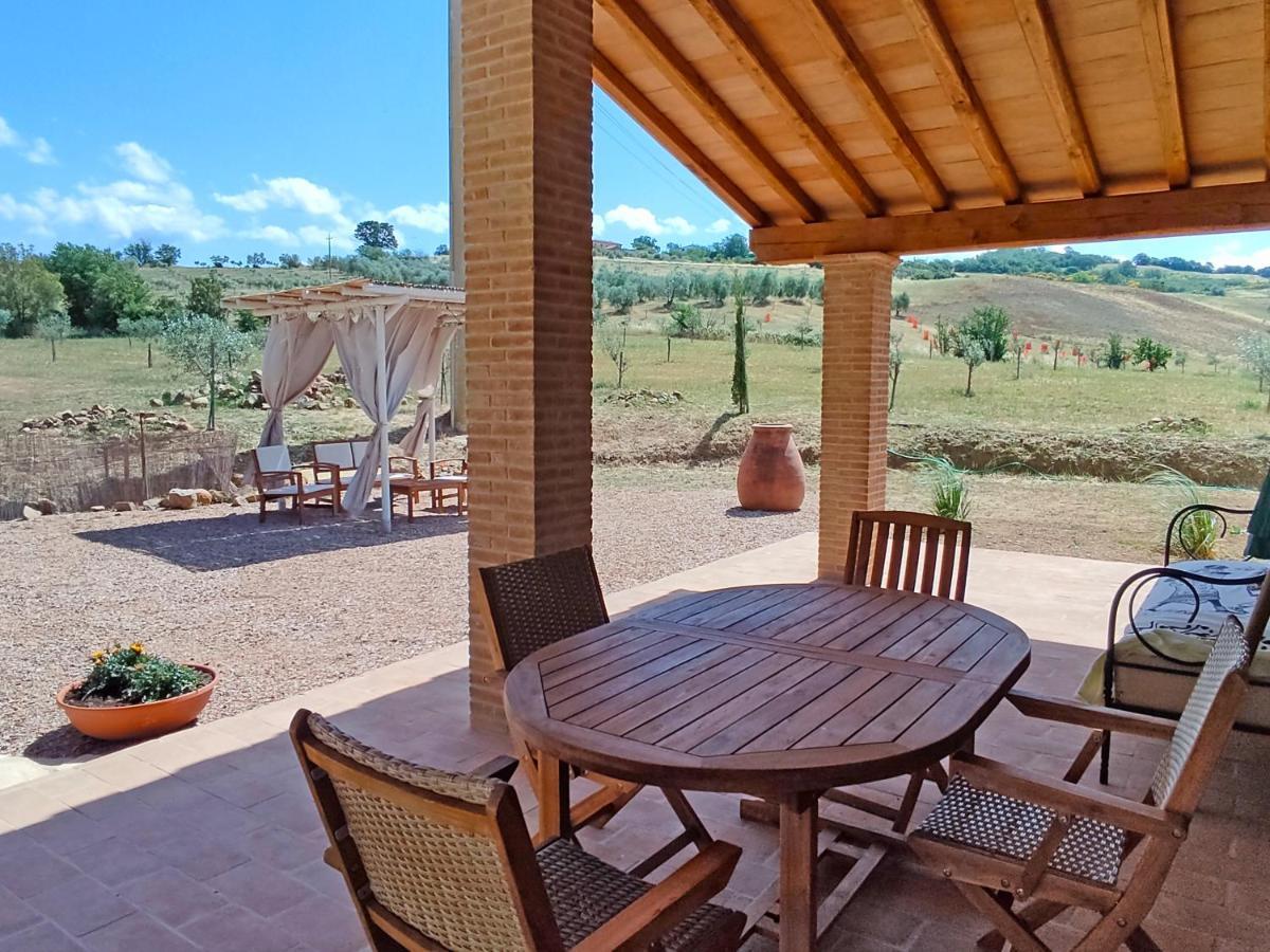 Agriturismo Podere Il Sorbo カンパニャーティコ エクステリア 写真